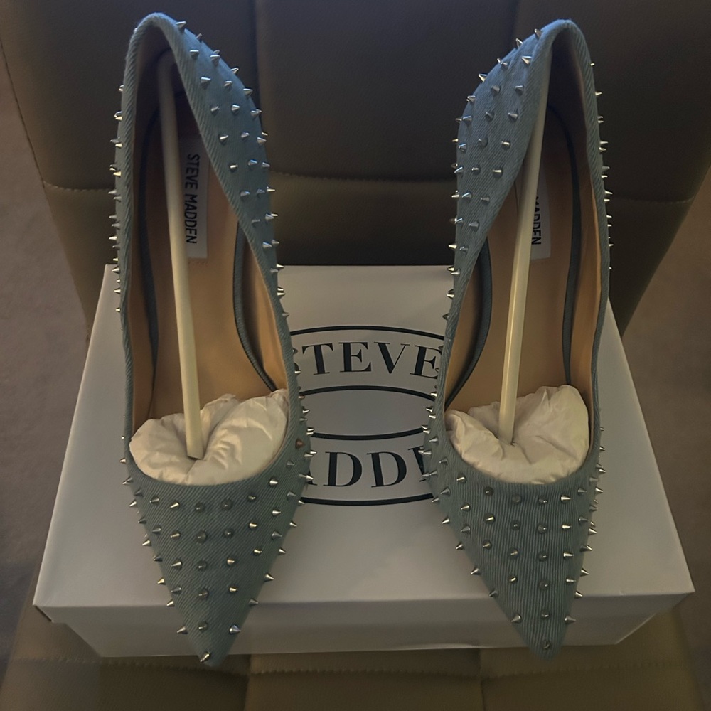 Steve Madden Teal Studded Heels